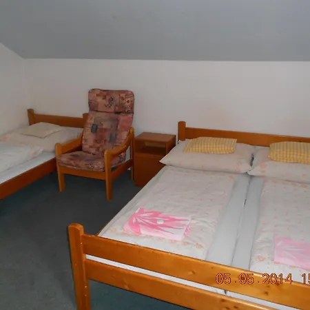 Mestansky Dum Guest house Svoboda nad Upou